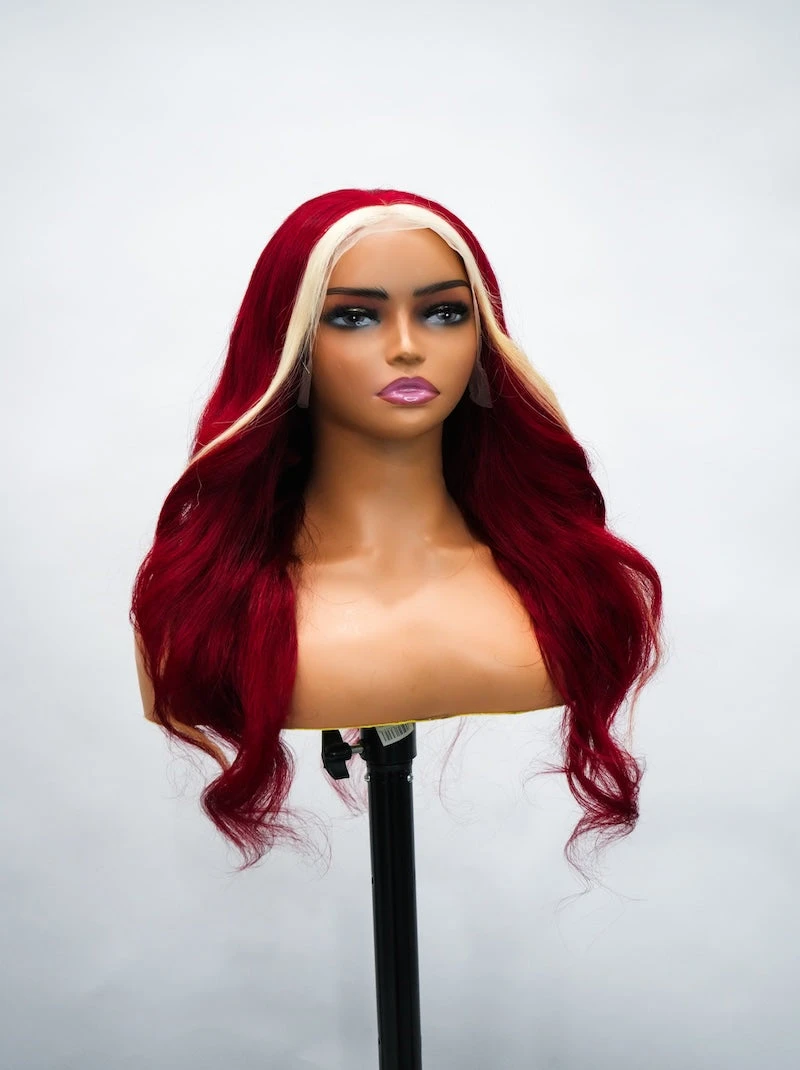 HERSHE COLORS 100% VIRGIN 13X4 RED/613 BD HERSHE COLORS 100% VIRGIN 13X4 RED/613 BD -Beauty and Company DSC06651 1