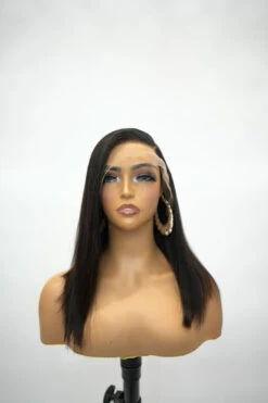 HERSHE GOLD 13X4 BOB STRAIGHT WIG